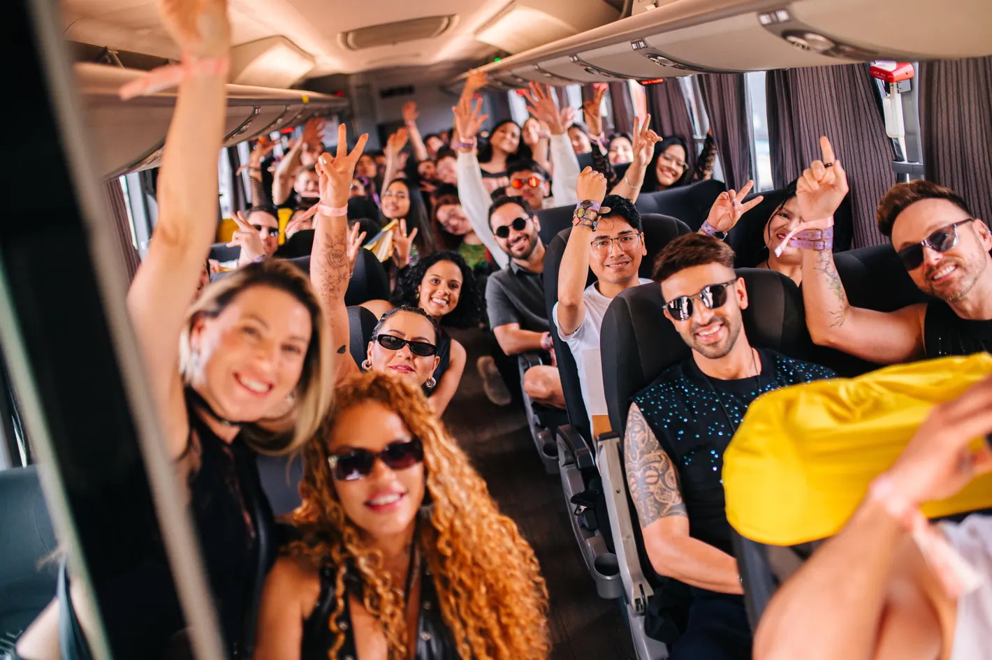 Ingressos Festival, Acomodação & Transporte - Tomorrowland Brasil